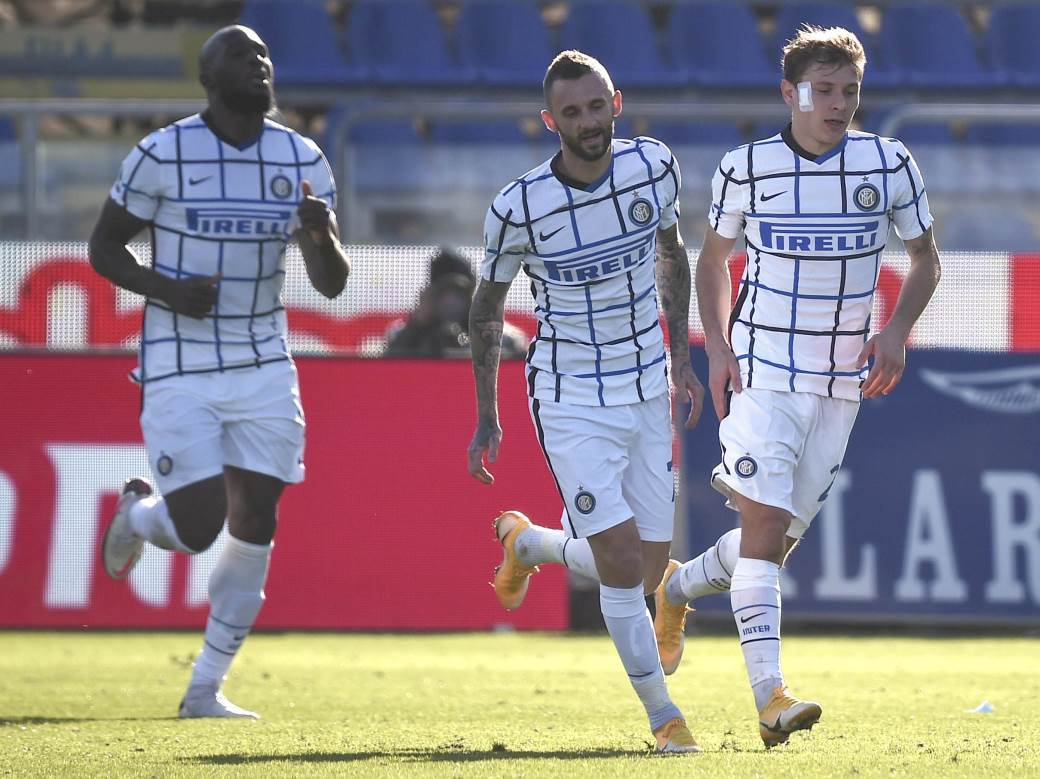  INTERU DOVOLJNO 15 MINUTA: Nerazuri drže korak za gradskim rivalom, pomučili se na Sardiniji 