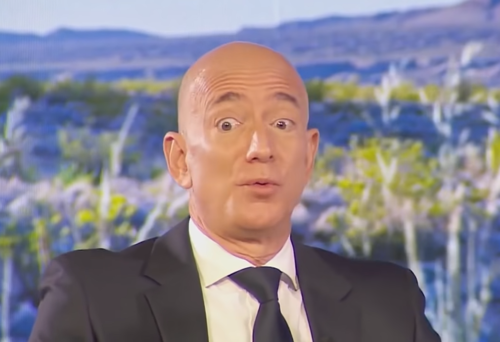  PODNEO OSTAVKU, PA POSTAO NAJBOGATIJI ČOVEK NA SVETU: Novi preokret na vrhu! 