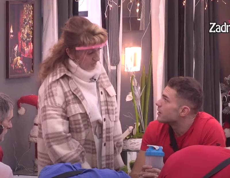  Teodori Džehverović bivši dečko demolirao stan: "Polomio sto, sve izlupao dok su živjeli zajedno" 