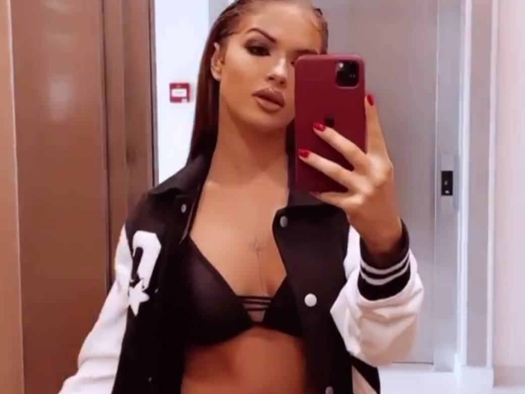  Teodora snimila Nina bez odjeće 