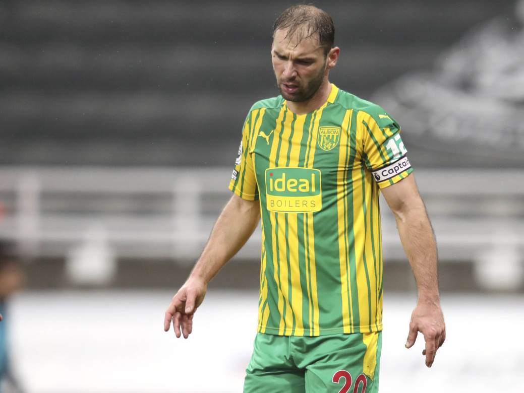  BANE DOBIO NOVOG TRENERA: Bio je selektor Engleske, ali je otpušten zbog ogromnog skandala! 