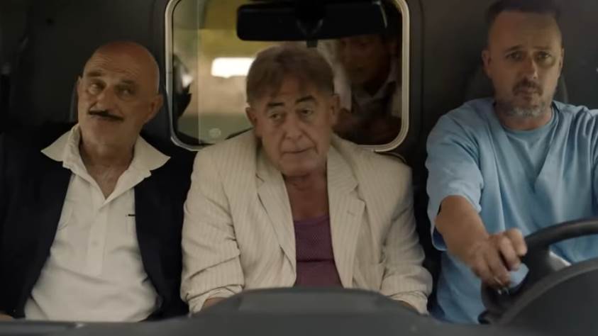  MIMA KARADŽIĆ U NOVOJ UZBUDLJIVOJ SERIJI : Pogledajte prvi trejler za "Drim tim"! (VIDEO) 