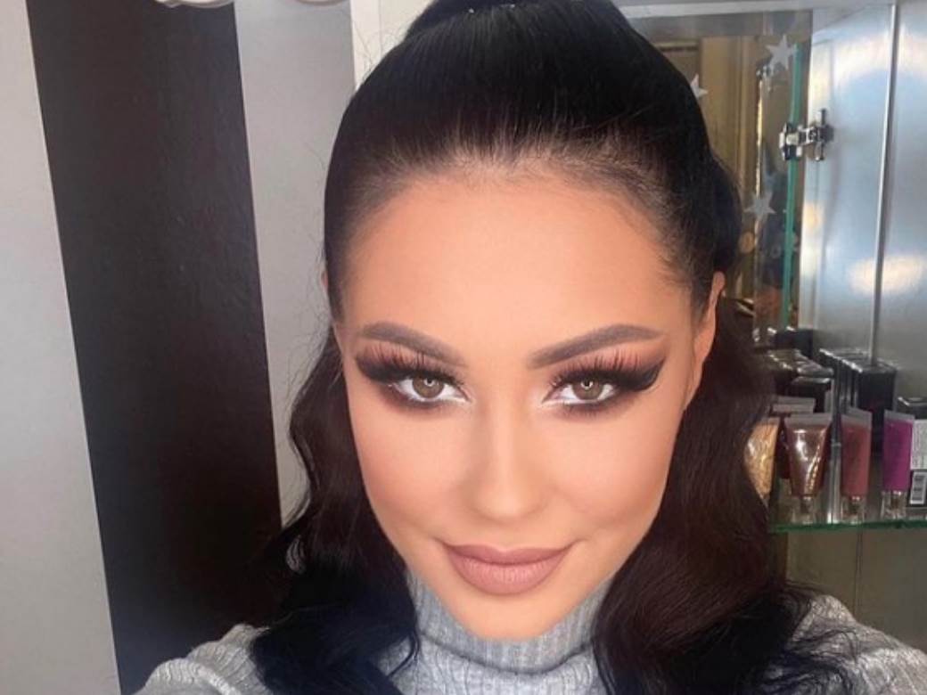  DEČKO JE PREVARIO SA ANĐELOM VEŠTICOM, PEVAČICA SADA OKRENULA NOVI LIST: "Ništa nije neophodno kada  