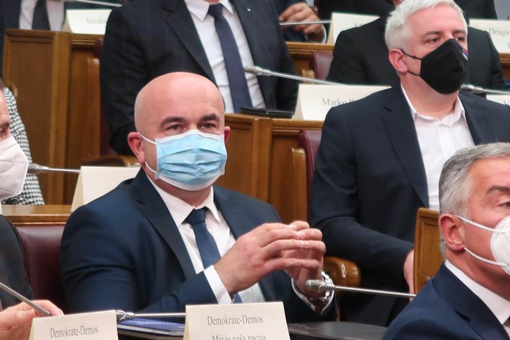  Sastanak parlamentarne većine crne gore lideri stranaka o krizi vlade 