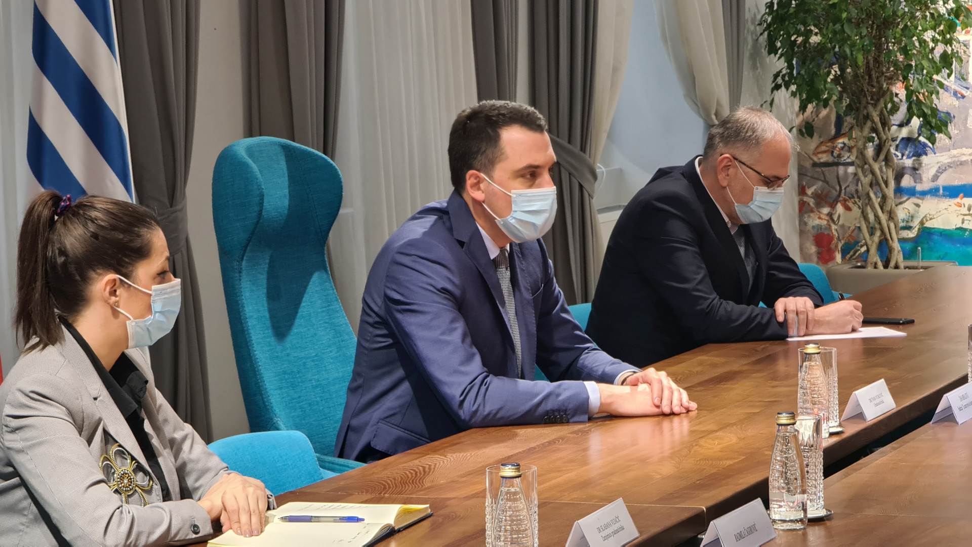  demokrate trze izvinjenje od vukovica 