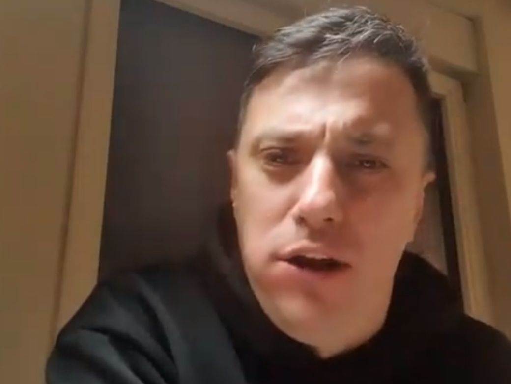  MALA MOJA, MOJE MALO PRASE... Andrija uživa u svom omiljenom "slatkišu" - zbog toga obožava Novu god 