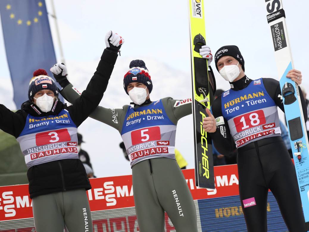  POLJSKA DOMINACIJA NA ČETIRI SKAKAONICE: Posle Kubackog i Stoh došao do trijumfa, na korak je od tro 