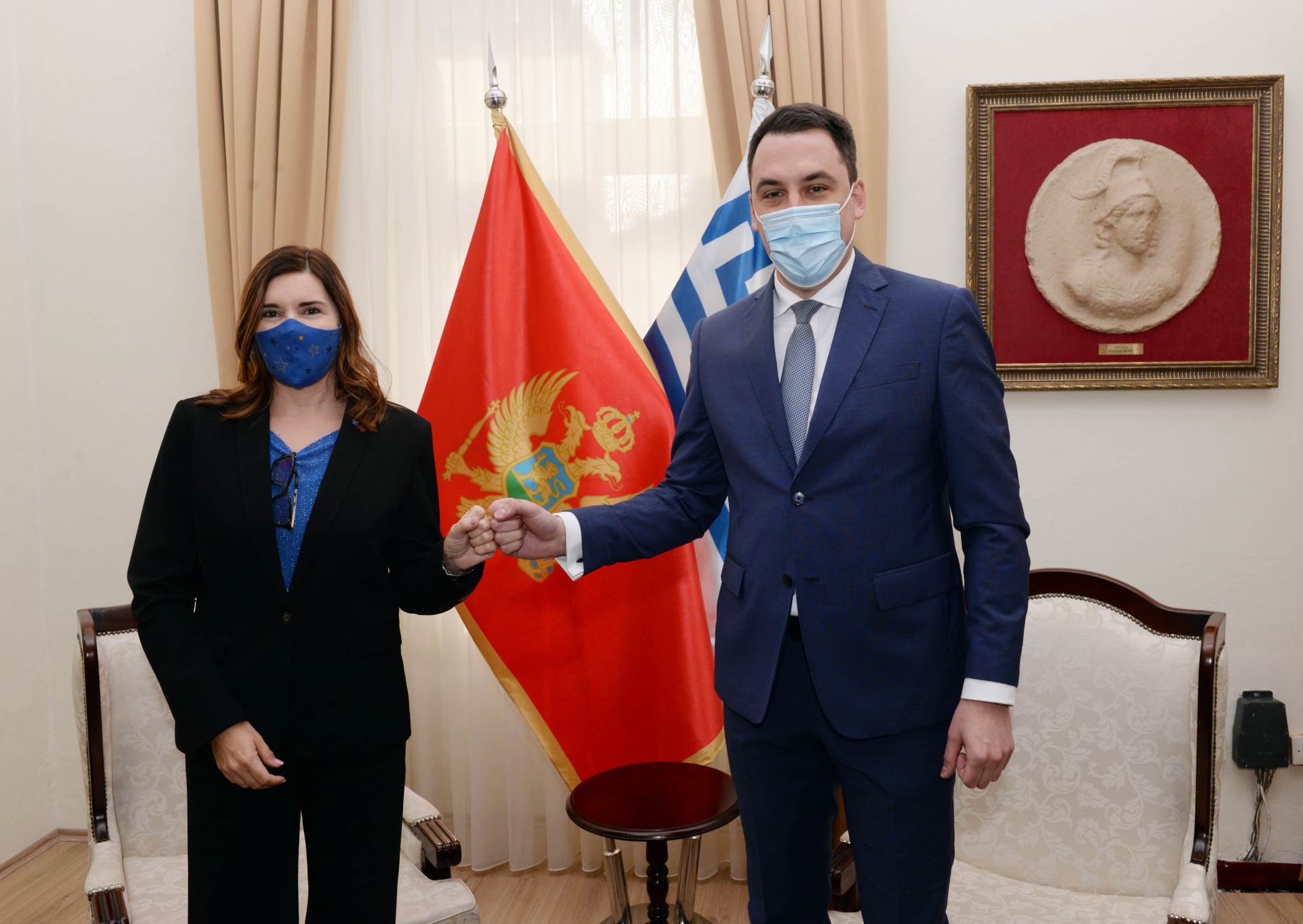  VUKOVIĆ I POPA: Intenziviranje procesa evropskih integracija PRIORITET CRNE GORE 