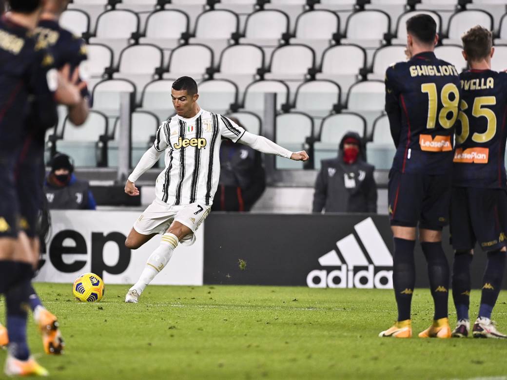  UMESTO RONALDA SPASAO IH ANONIMNI KLINAC: Dobio je šansu pre Portugalca i iskoristio je! 