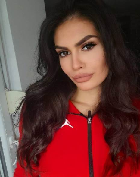  LIČI NA SEVERINU ALI TVRDI DA NIJE NAJLEPŠA: Hrvatska košarkašica mami uzdahe! (FOTO) 