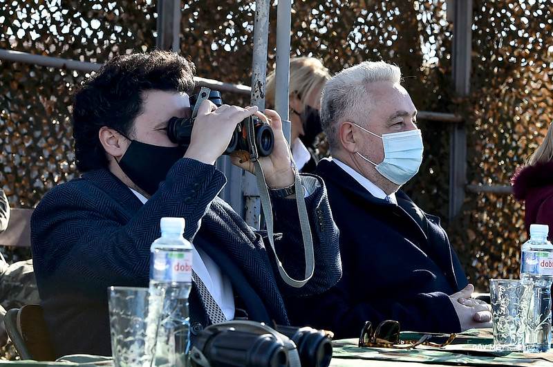  KRIVOKAPIĆ: U Vojsci neće biti mjesta za politiku (VIDEO) 