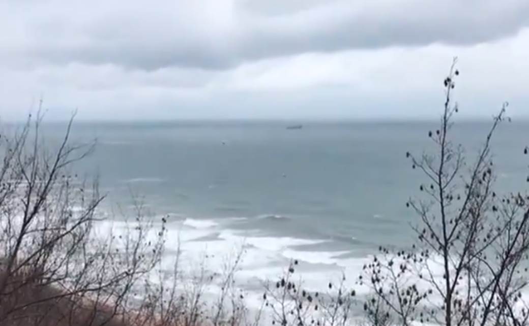  GRČKI POLITIČAR NAĐEN MRTAV U MORU: Bivši ministar isplovio na brodu na naduvavanje 