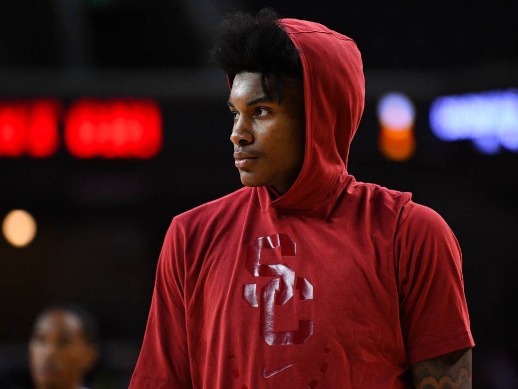  SKANDAL U NBA - DOBIJA OTKAZ ZBOG SVAĐE OKO ORMARIĆA! Prebacili ga kod rezervi i odmah je "poludeo" 