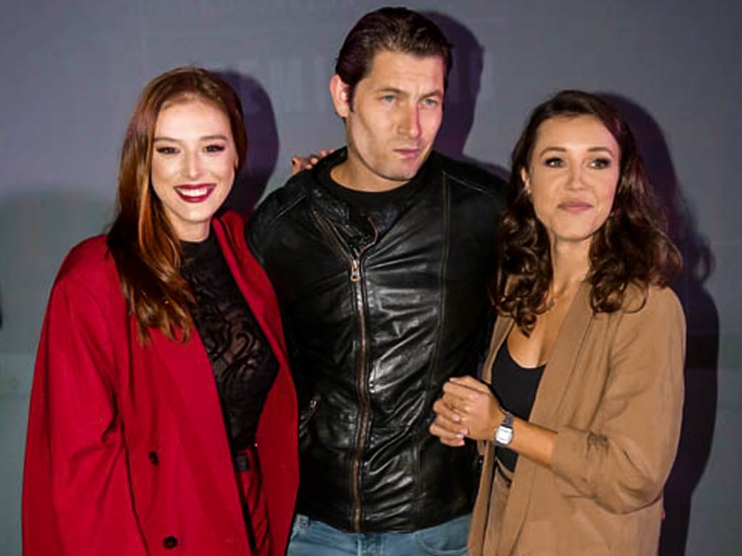  "IŠLE SMO ZAJEDNO U TU ŠKOLU, NISAM MOGLA NI DA PRETPOSTAVIM": Glumica Vaja Dujović o koleginici Mileni Radulović 