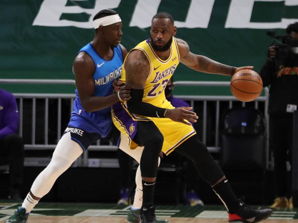  lebron-dzejms-35-poena-milvoki-los-andjeles-lejkers-106-113-stef-kari-30-poena-golden-stejt 