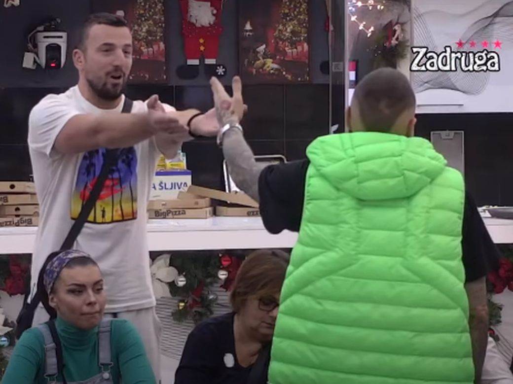  TOMOVIĆ ŽESTOKO "IZRIBAO" ŠA: Plaču žena i devojka za tobom! Sram te bilo, bitango jedna! (VIDEO) 