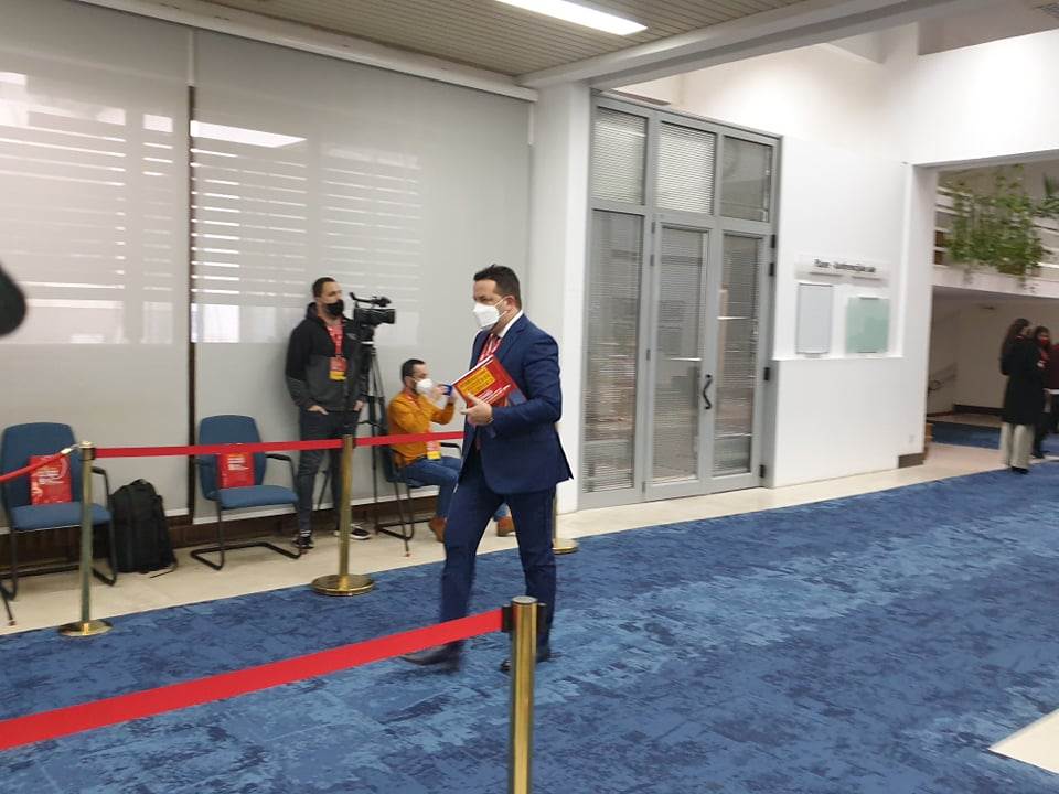  ERAKOVIĆ: Prihvatite donaciju vakcina, spasite živote građana! 