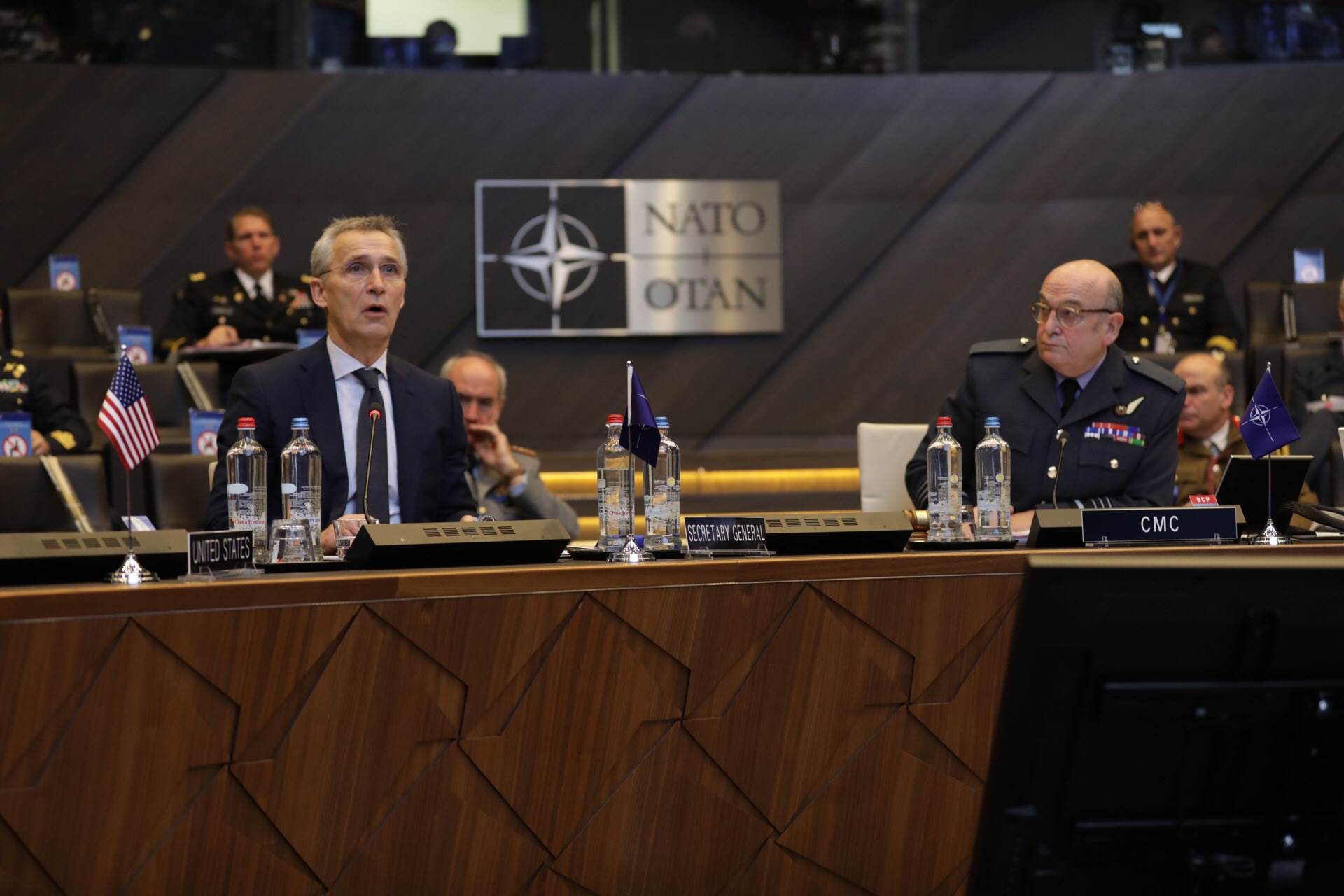  IZVJEŠTAJ ALIJANSE: POLA CRNE GORE ZA IZLAZAK IZ NATO-a 