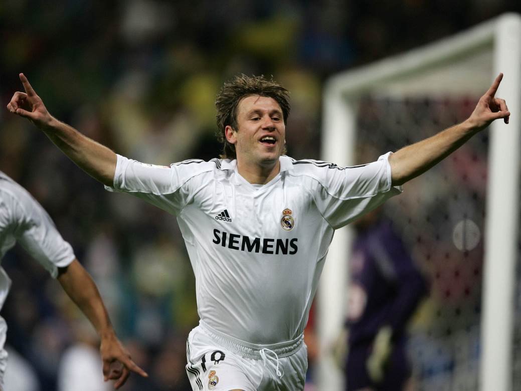  ZBOG NUTELE SE UGOJIO 14 KILOGRAMA: Bio je najluđa glava svetskog fudbala, karijeru mu uništili prostitutke i slatkiši! 