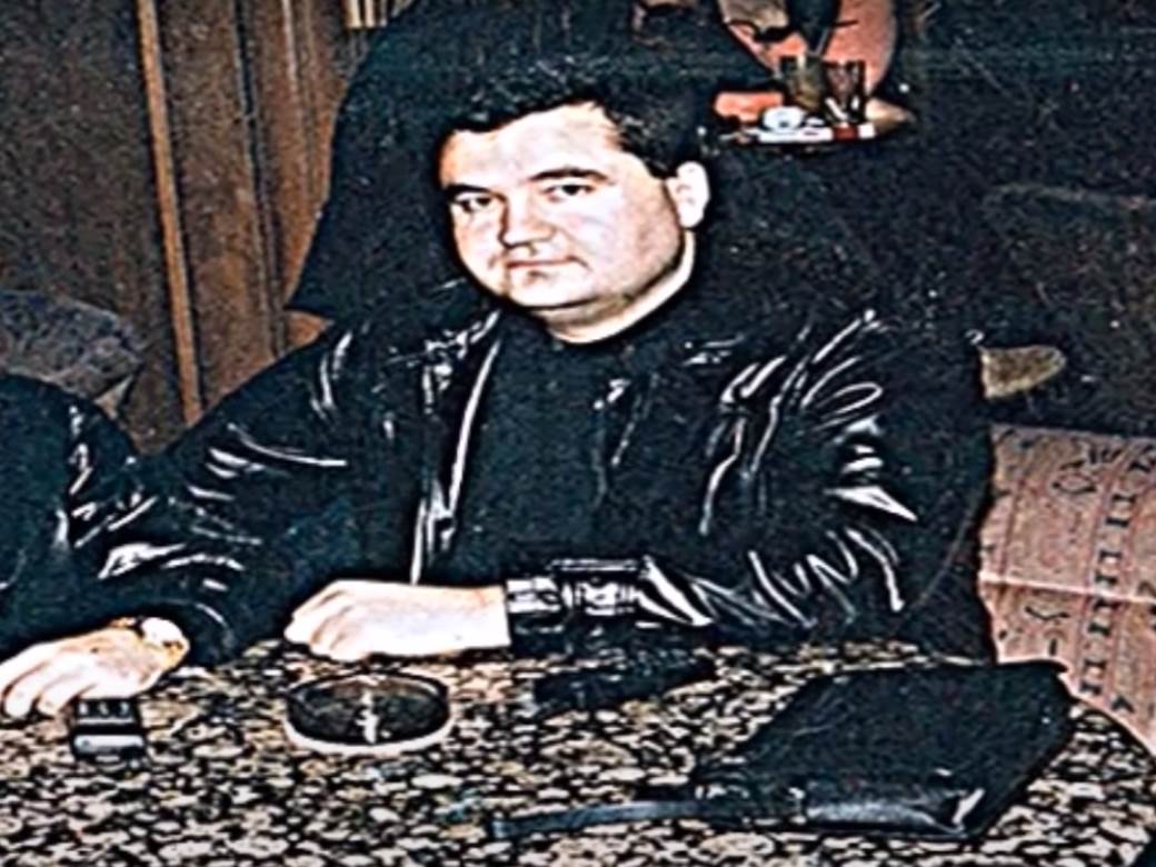  SABLASNI DETALJI UBISTVA SKOLETOVOG SINA: Kamera snimila egzekuciju - ubio ga "STARAC" koji se posle transformisao! 