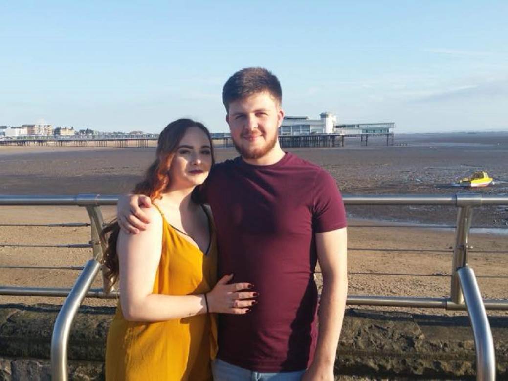  ŽENE JE PLJUJU, A MUŠKARCI ZAVIDE NJENOM VERENIKU: Ovakvu ženu bi poželeo svaki Balkanac! 