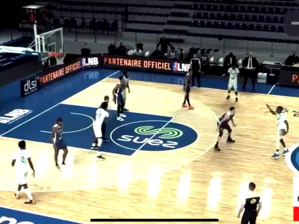  NOKAUTIRAN KAPITEN BIH: Protivnik ga udario i slomio mu vilicu! (VIDEO) 