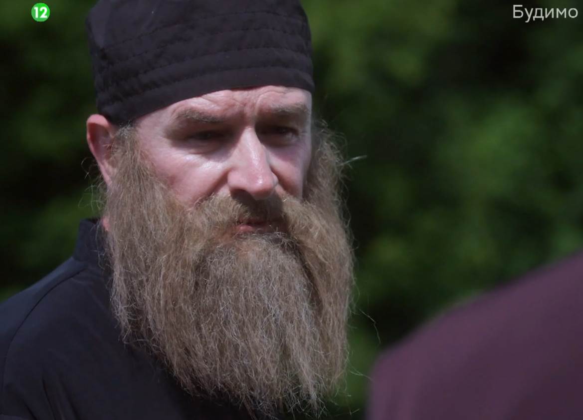  MONAH IZ SERIJE TAJNA VINOVE LOZE VEĆ 20 GODINA U BRAKU S ĆURUVIJINOM ĆERKOM: Sigurno ga niste prepoznali! (FOTO) 