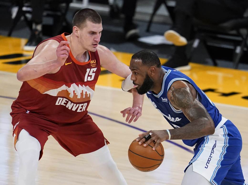  /nikola-jokic-denver-los-andjeles-lejkers-93-114-poraz-13-poena-lebron-dzejms-nba-video 