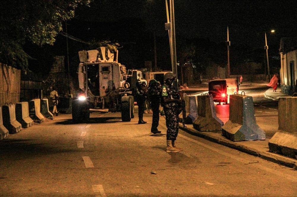  POGINULO 12 SOMALIJSKIH VOJNIKA: Dok su prolazili eksplodirala nagazna mina 