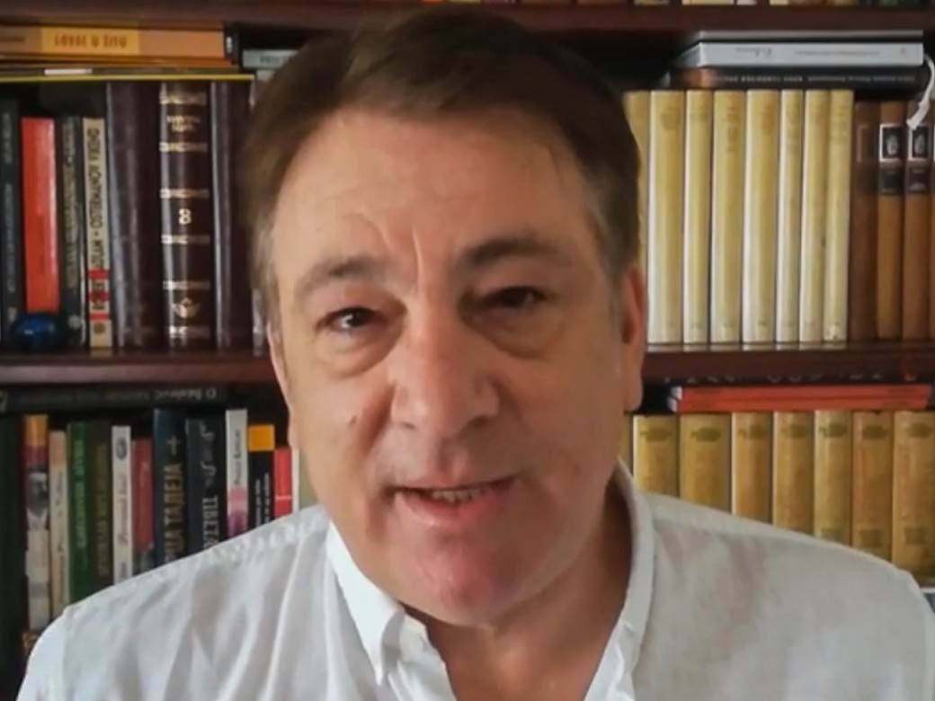  BIO PILOT I NAPISAO NAJVEĆI NARODNJAČKI HIT! Svi znate glumca iz serije "Igra sudbine", ali ne i ove 