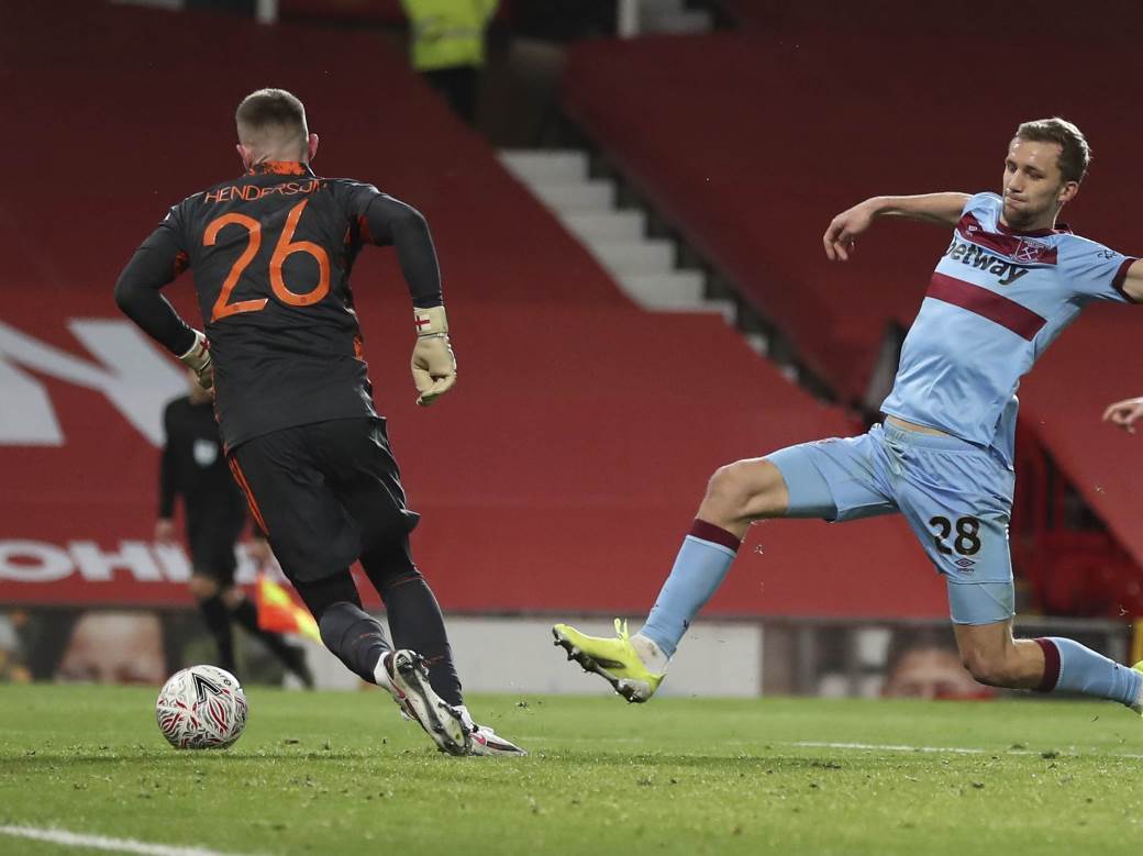  MUČENJE JUNAJTEDA PA "MINIMALAC": Vest Hem izdržao 90, ali ne i 120 minuta, teška utakmica za gledanje 