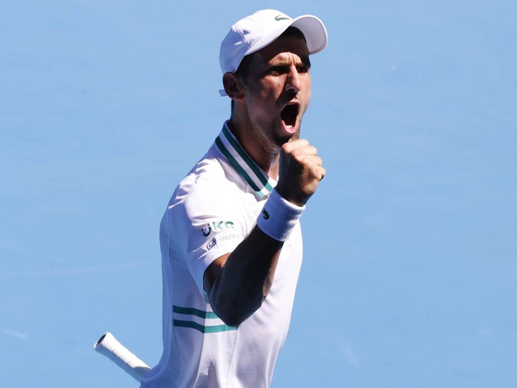  ĐOKOVIĆ POBIJEDIO POSLIJE 3 I PO SATA MUČENJA: Novak nervirao navijače, pa slomio žilavog Amerikanca! 