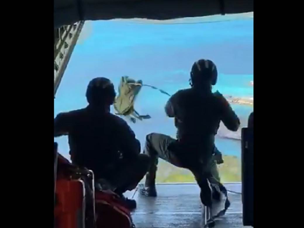  NAŠLI ŽRTVE BRODOLOMA, JELI PACOVE NA PUSTOM OSTRVU: Obalska straža ih spasila nakon mjesec dana! 