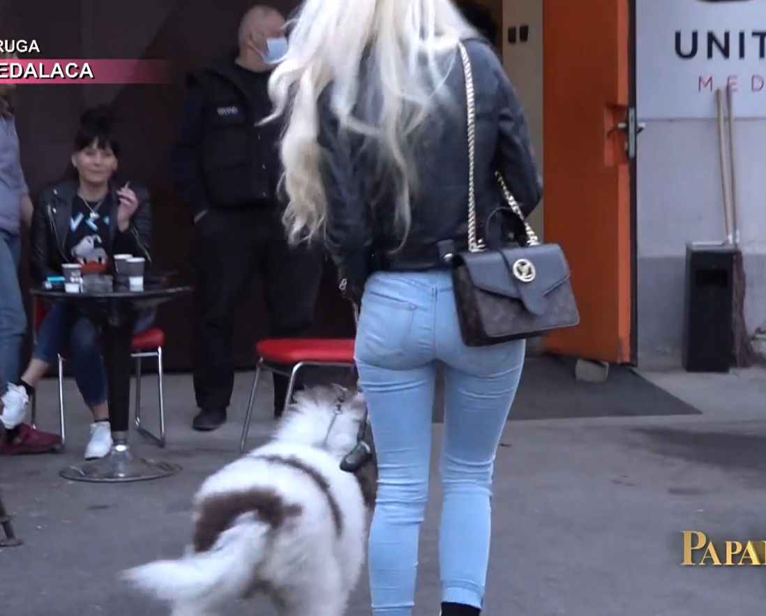  RIBA, RIBETINA, A KAD SE OKRENE... Pogledajte kako izgleda ćerka poznate voditeljke na koju je "odlepio" Marko Jarić! 