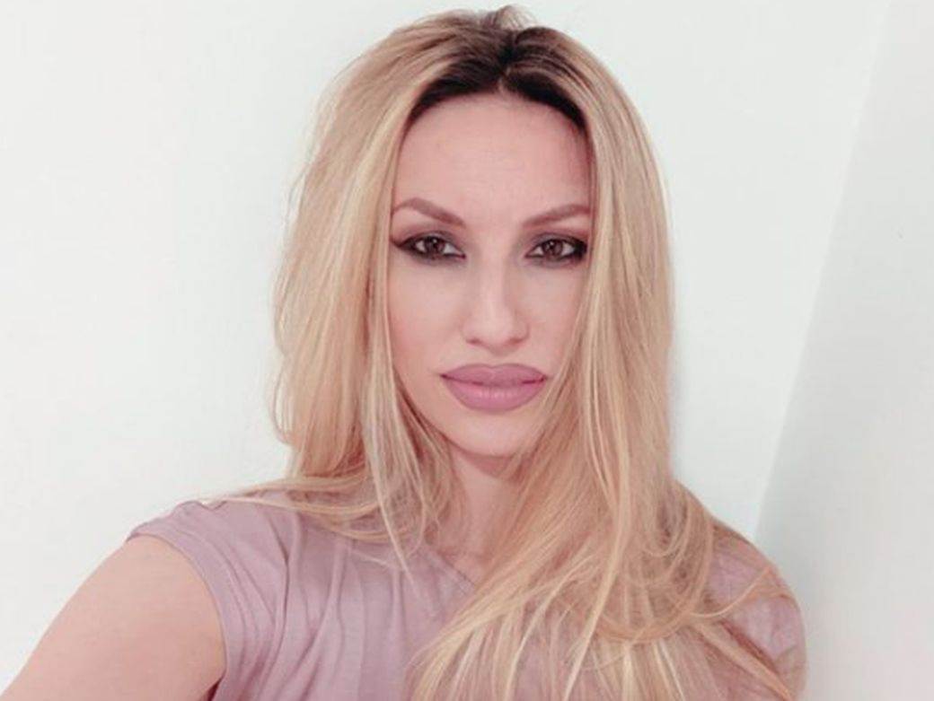  ISPADA DA SAM 15 GODINA RADILA ZA VAZDUH: Rada Manojlović o finansijama - "Bolje da misle da nemam para" 