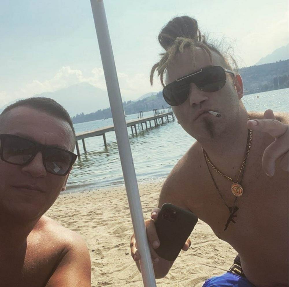  EKSKLUZIVNE FOTOGRAFIJE VELJINOG POLICAJCA VLADE GEORGIEVA: Bio je Rastin menadžer, putovali zajedno po nastupima 