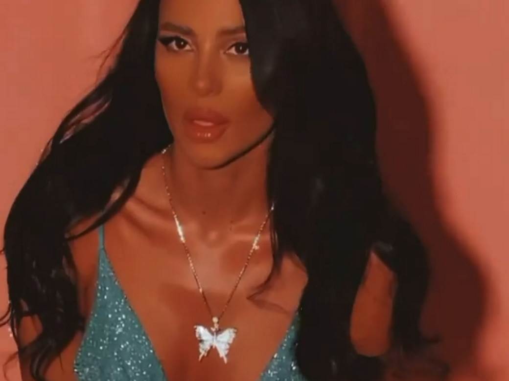  Ćerka Cece Ražnatović zapalila društvene mreže! 