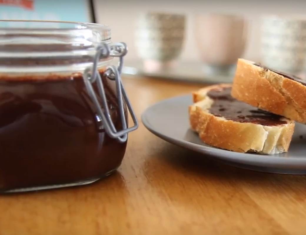  DOMAĆA NUTELA PO RECEPTU NUTRICIONISTE:  