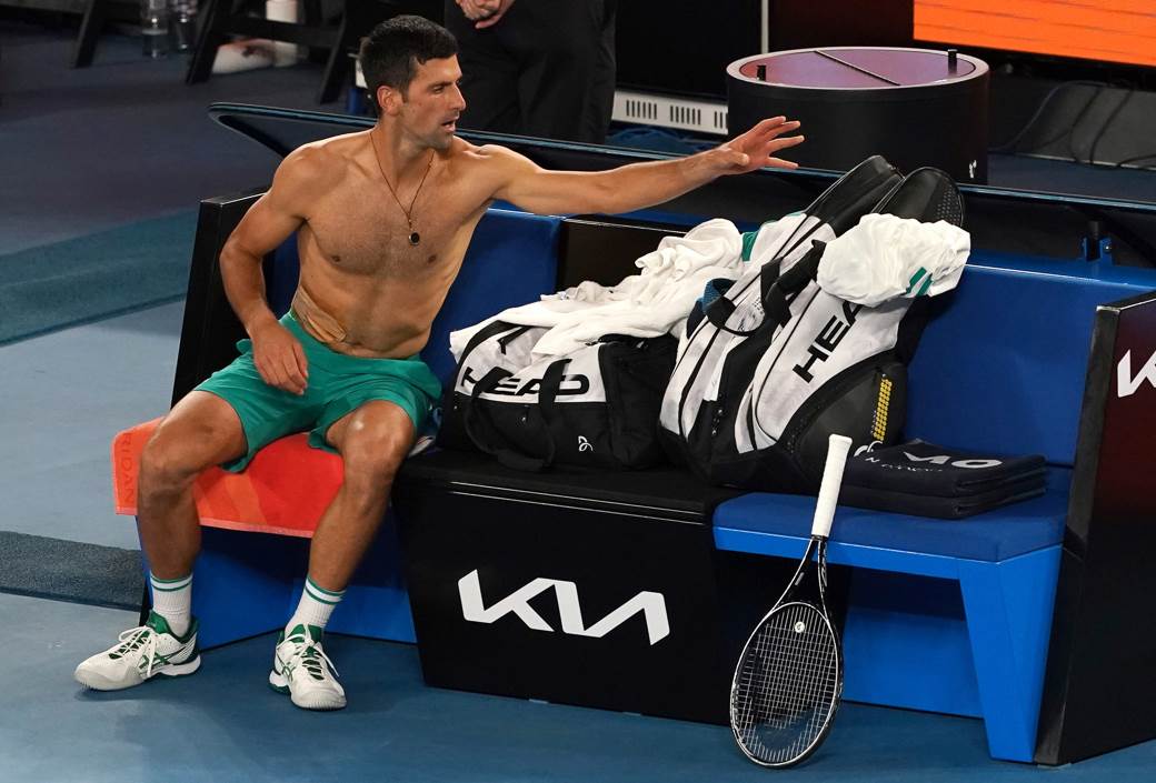  DRAMATIČNA ISPOVEST NOVAKA, EVO KAKO JE KROZ BOL DOŠAO DO TROFEJA: Osetio sam kad je PUKLO, mislio s 