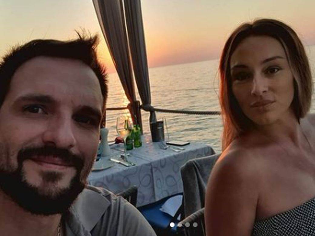  ON POŽELEO, ONA MU ISPUNILA: Anabela častila muža za rođendan, objavila fotku i pokazala kako uživaju! (FOTO) 