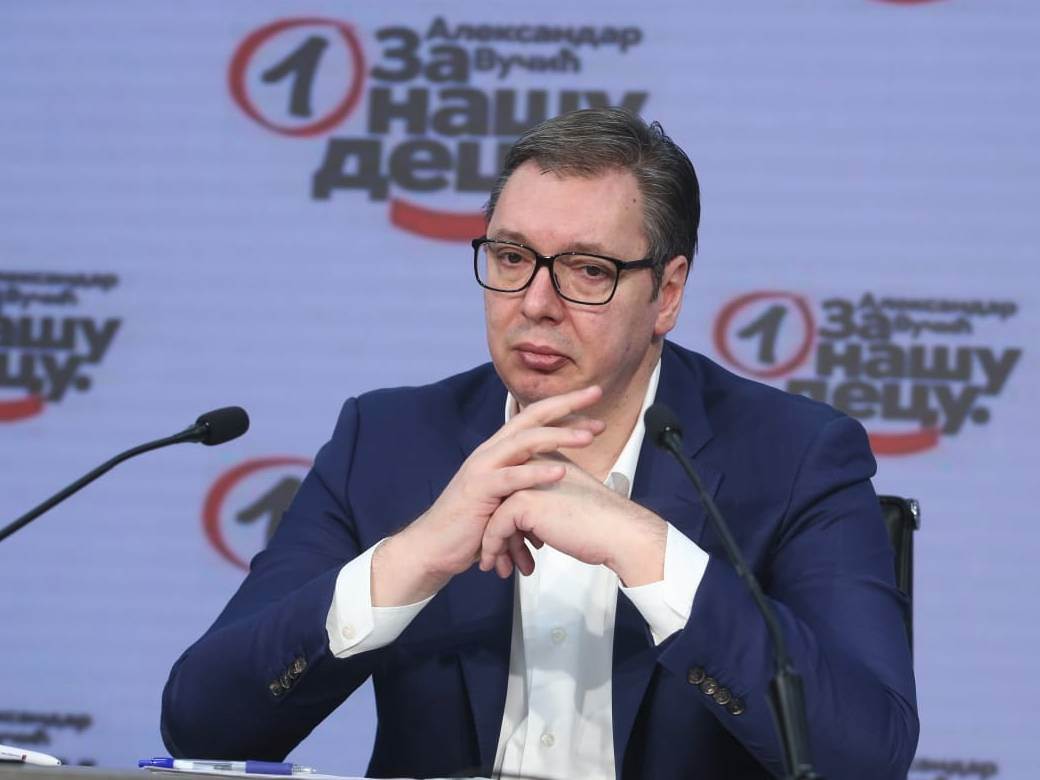  ALEKSANDAR VUČIĆ NAKON SEDNICE VRHA STRANKE: Moraćemo da pravimo rezove, jedan deo ljudi se bahato ponaša 