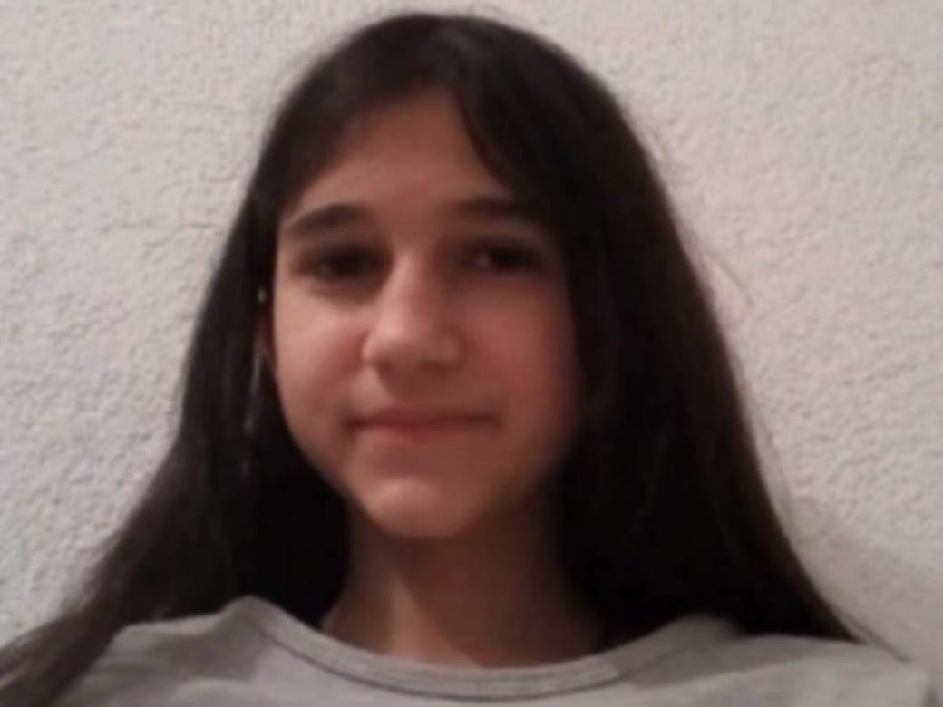  RADIM DAN I NOĆ DA TROJE DECE IZVEDEM NA PRAVI PUT: Glavnu glumicu iz "Dare" odgaja SAMOHRANI OTAC - Teško je! 