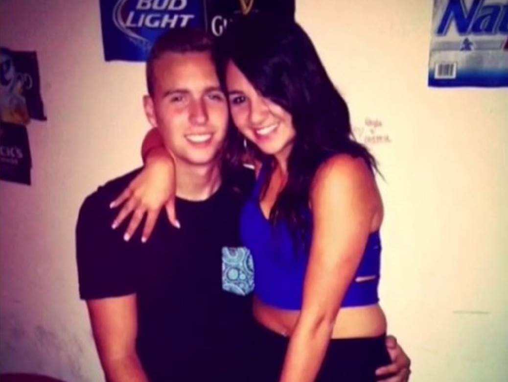  DOVELI RODITELJE DA SE UPOZNAJU I SAZNALI NEVEROVATNU STVAR: Ovako nešto se ne dešava ni u filmovima! (VIDEO) 