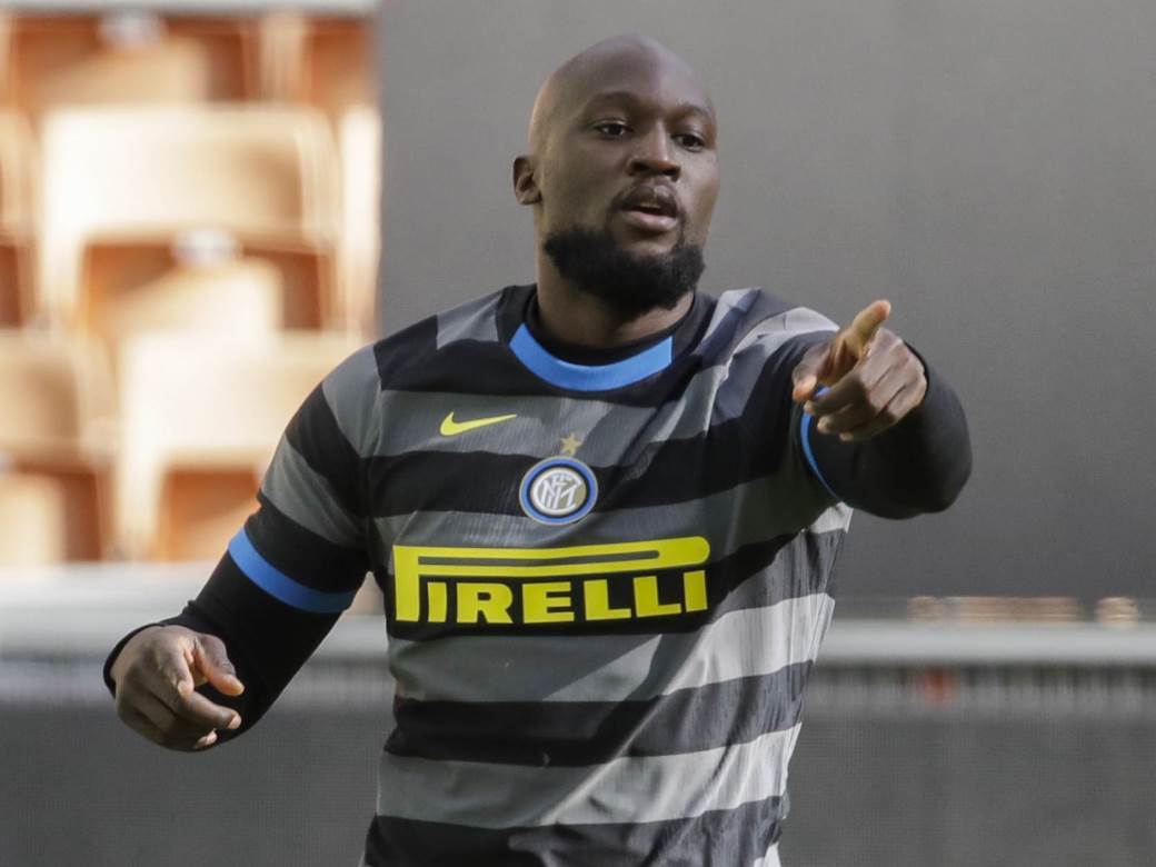 inter lukaku bonus plata 