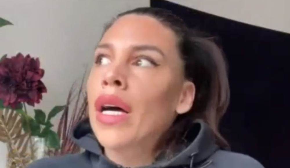  "KLETVE I UVREDE ZBOG DEČKA HRVATA": Kaja Ostojić proživela torturu na mrežama  - "Manijaka je na svakom koraku"! 