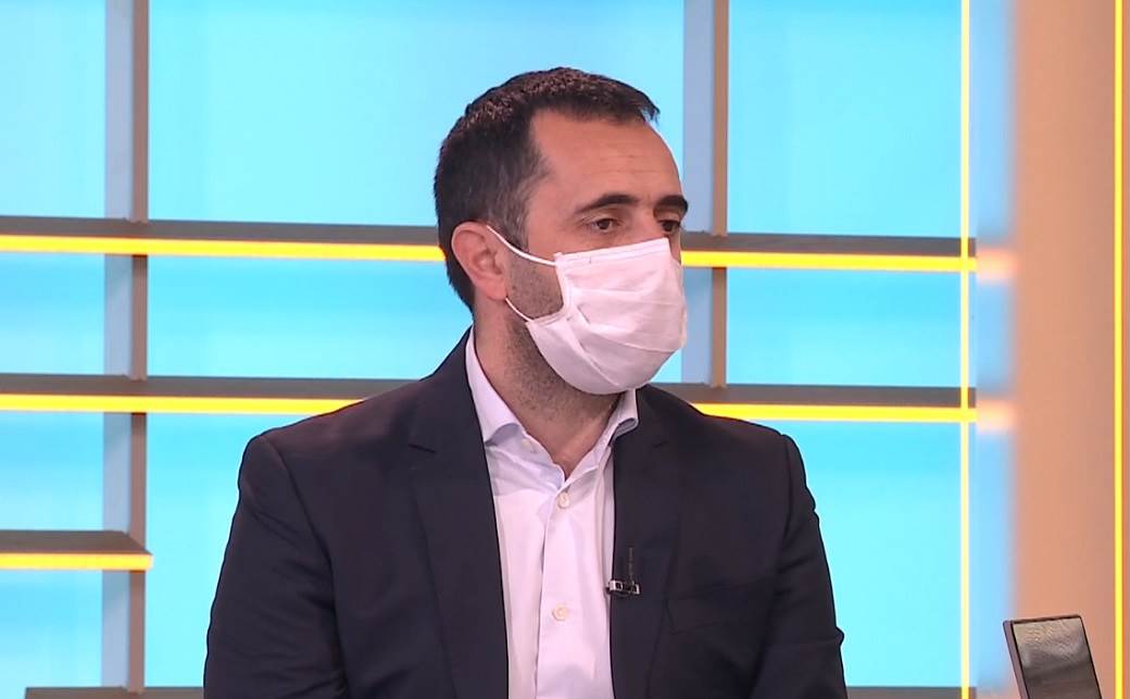  NOVE KAZNE ZA GOSTE KORONA ŽURKI? To što imate maske vas neće "spasiti" ukoliko se zateknete na zabr 