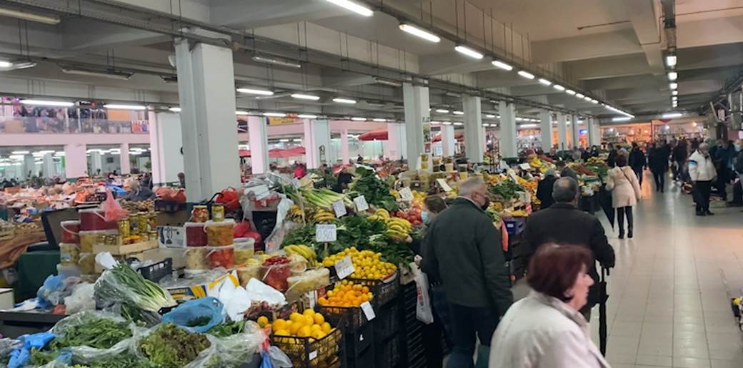  Uskoro poskupljenje zakupa pijačnih tezgi 