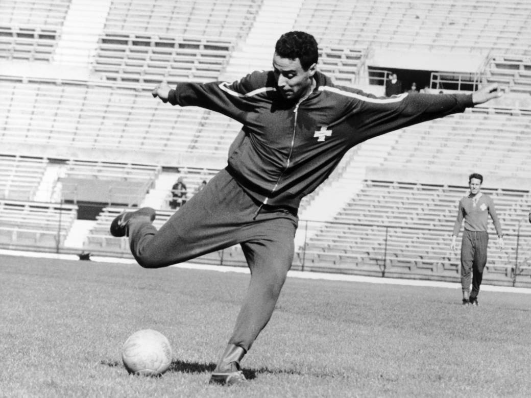  preminuo poznati fudbaler 