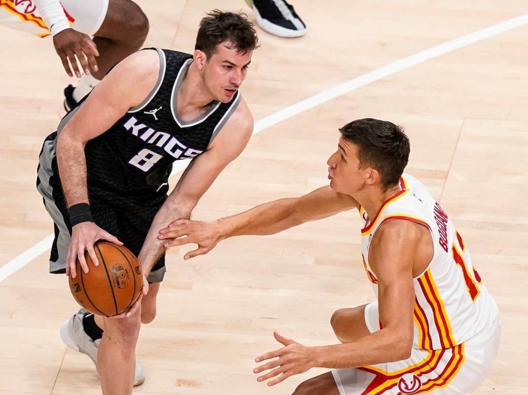  Košarka Nemanja Bjelica Bogdan Bogdanovic okršaj 