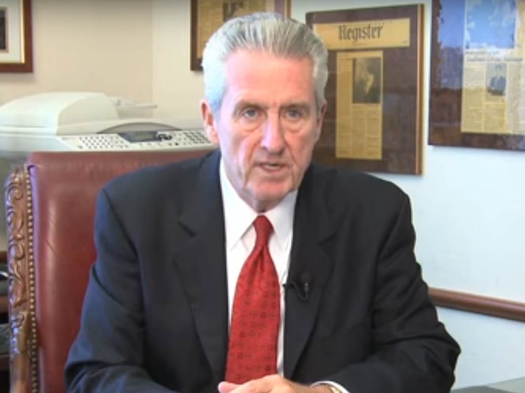  FBI AGENT UPOZORIO: OVO SU 20 SIGURNIH ZNAKOVA DA VAS PARTNER VARA! Kako da ne nasednete na uobičajene laži 